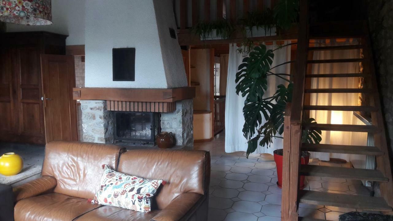 Gites De Gobertier Saint-Alban-d'Ay Extérieur photo